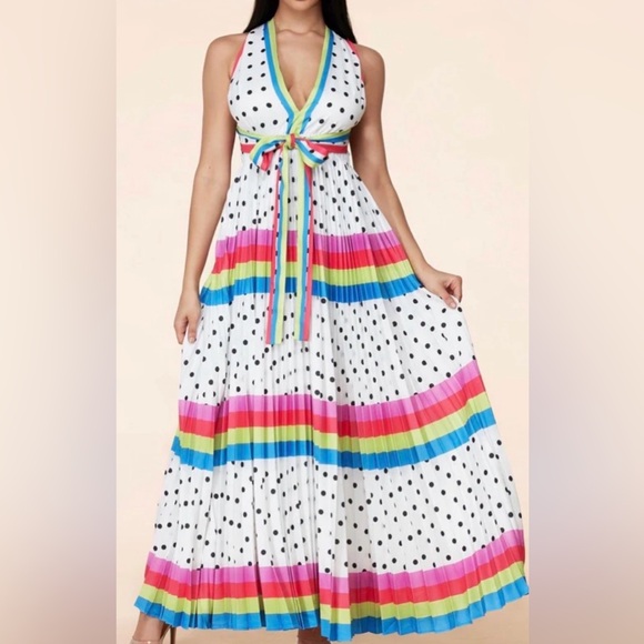 L'ATISTE Dresses & Skirts - L’atiste Polka Dot Dress with Bright Stripes size 1X